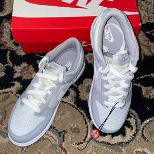 Gray Nike Dunks size 3y